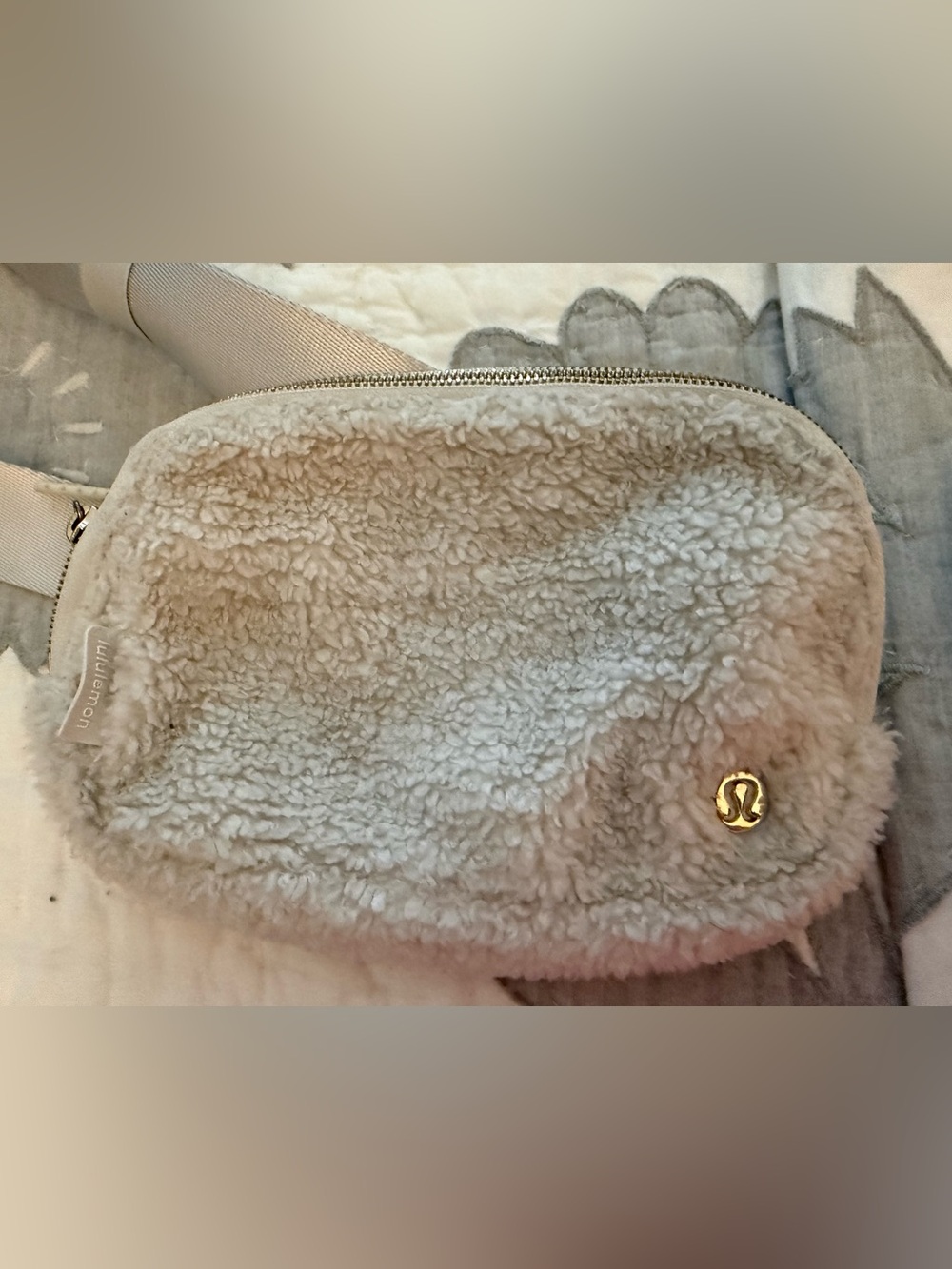 lululemon athletica Cream Sherpa Belt Bag
